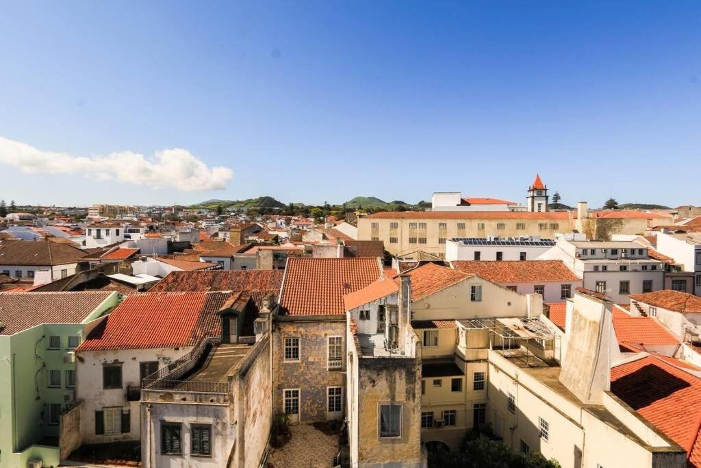 Guestready - Marina View Top Floor With Terrace Ponta Delgada المظهر الخارجي الصورة
